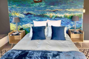 Vincent - Artistic Luxury Suite